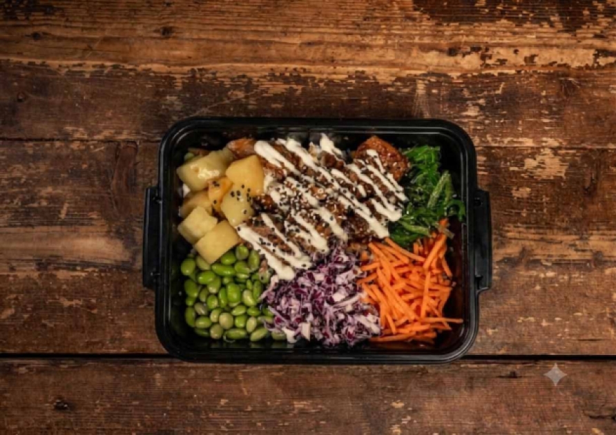 Poke bowl met buikspek char siu