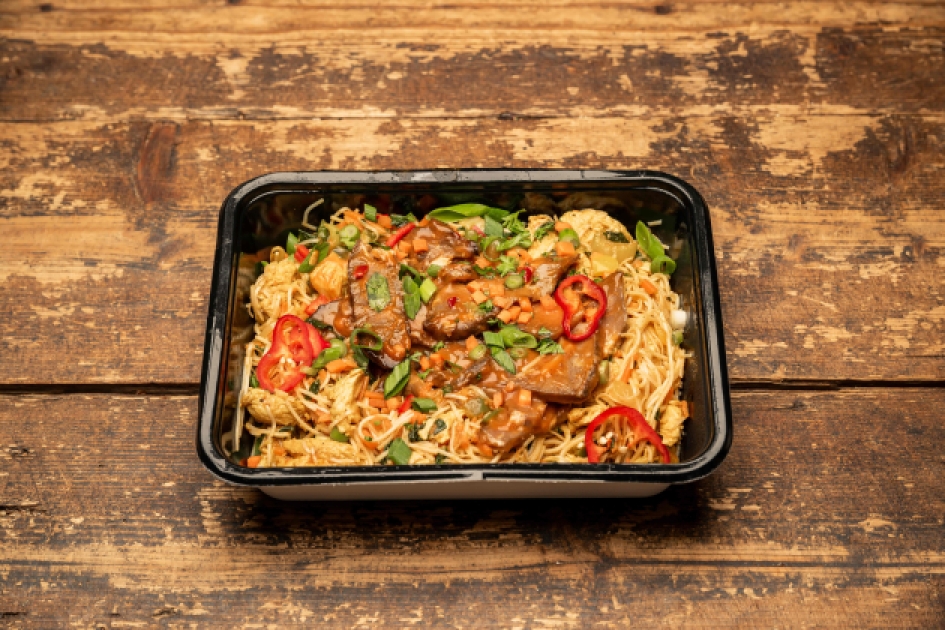 Noedels met babi pangang