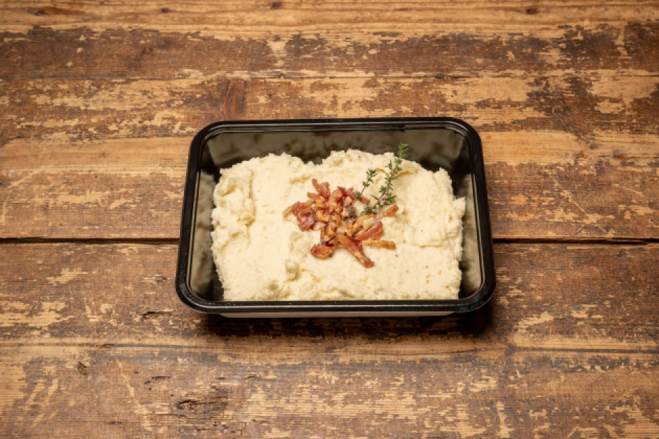 Knolselderijpuree met spekjes