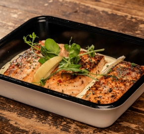 Verse zalm met Hollandaise-saus